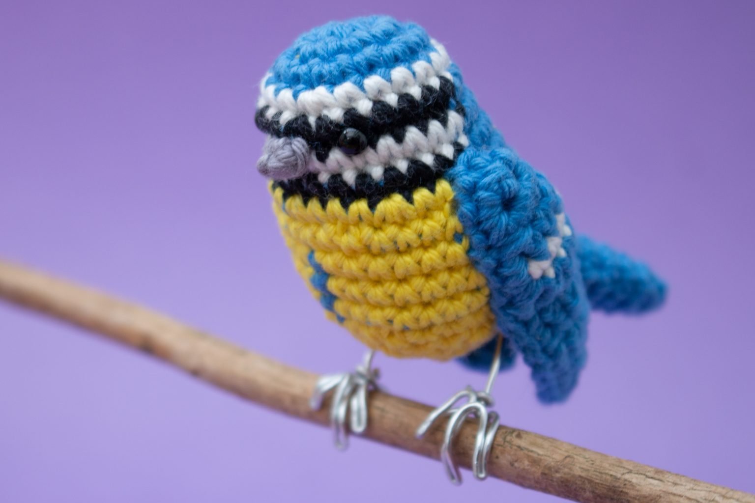 Blue-Tit-amigurumi-crochet-pattern-1-1536x1024